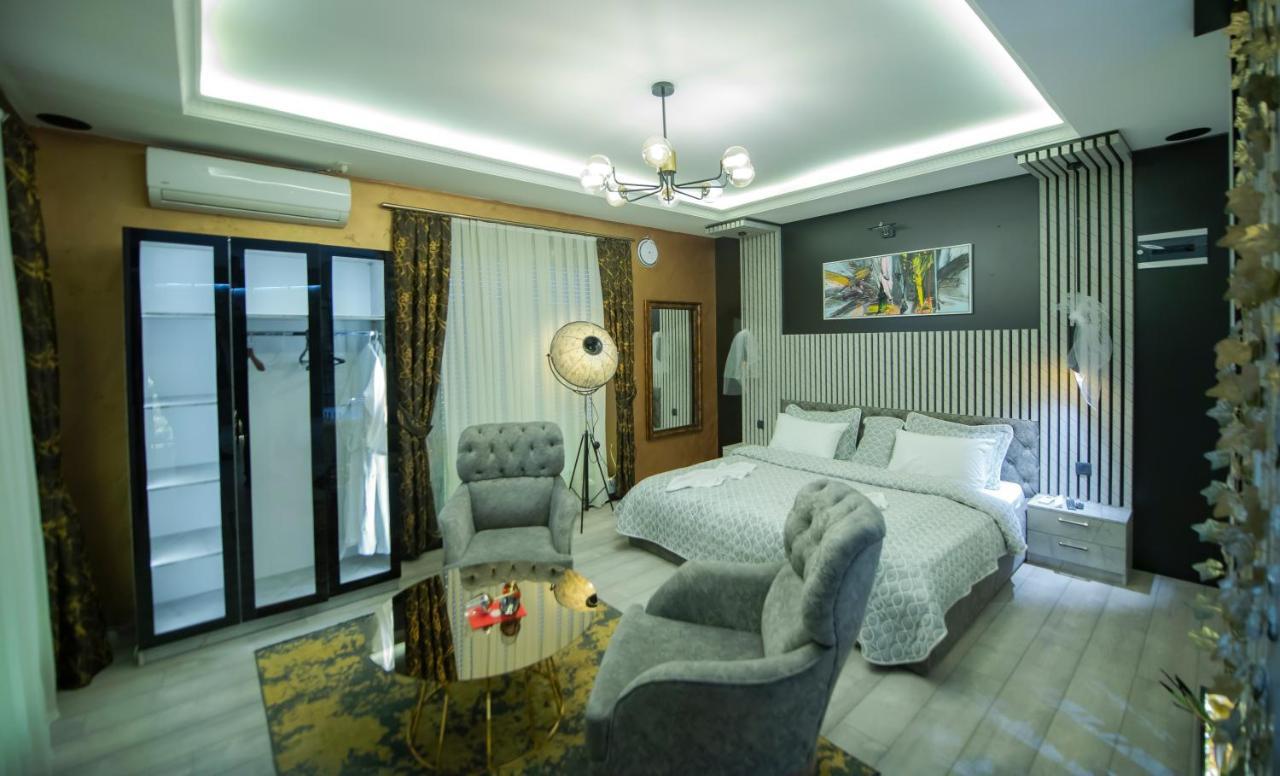 Hotel And Apartments Central City Prishtina Priştine Dış mekan fotoğraf